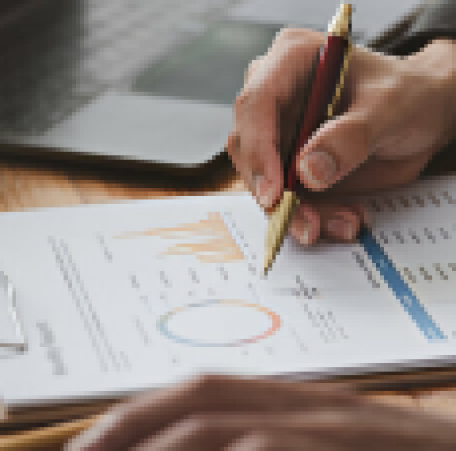 How Much Estimators Charge for Commercial Projects in Canada and USA